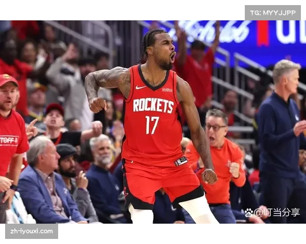 火箭新星贾巴里·史密斯首战出彩，25分5篮板5助攻引领球队获胜